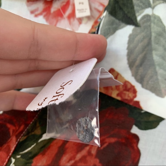 Soft Surroundings NWT Floral Sleeveless Button Down Shirt Size Petite Small - Picture 5 of 8